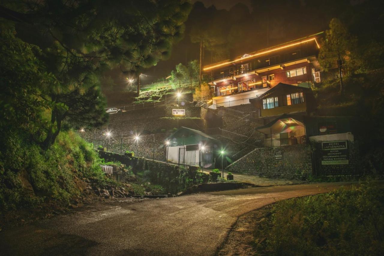 Safarmaina Resort Kasauli Exterior photo